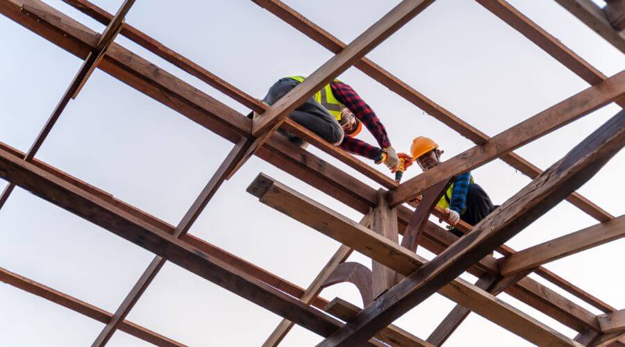 Professional gutter cleaning in Rensselaer, IN